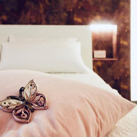 B&B Butterfly Suite Bitritto Bagian luar foto