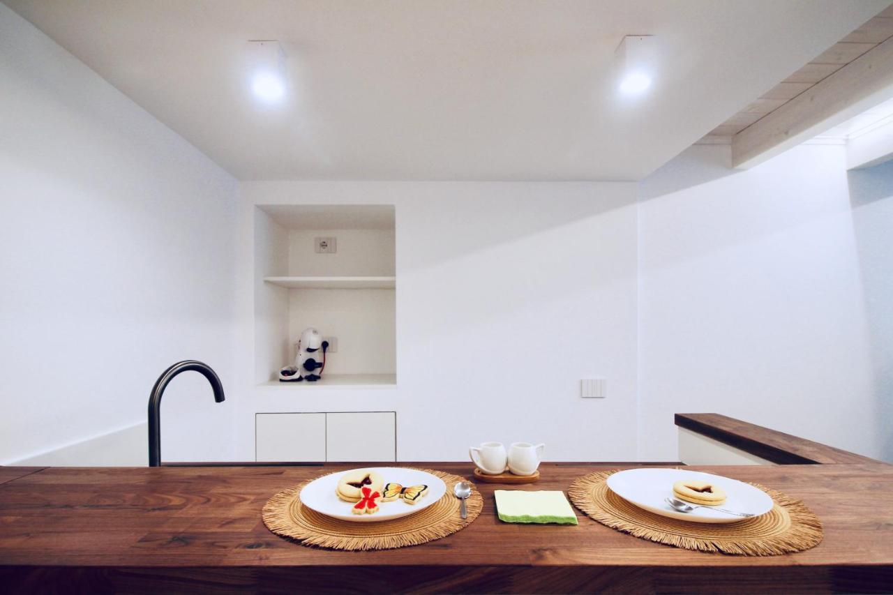 B&B Butterfly Suite Bitritto Bagian luar foto