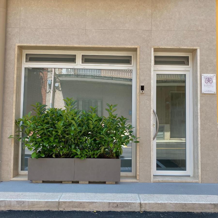 B&B Butterfly Suite Bitritto Bagian luar foto