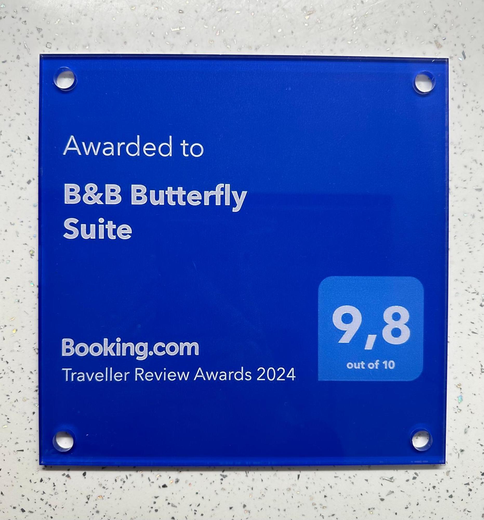 B&B Butterfly Suite Bitritto Bagian luar foto
