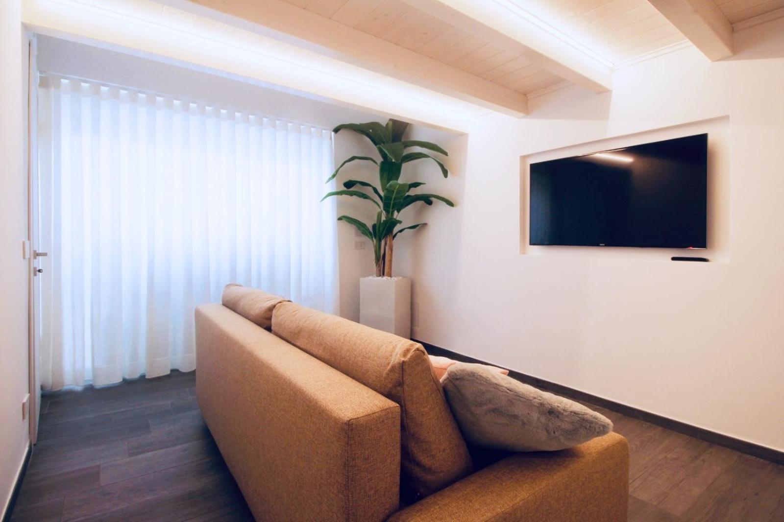 B&B Butterfly Suite Bitritto Bagian luar foto
